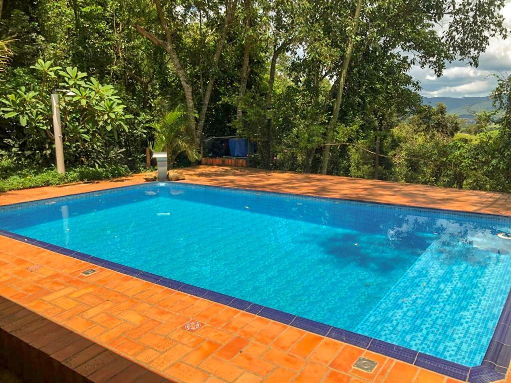 Casa De Campo Araxa Na Montanha Com Piscina Piracaia Eksteriør bilde