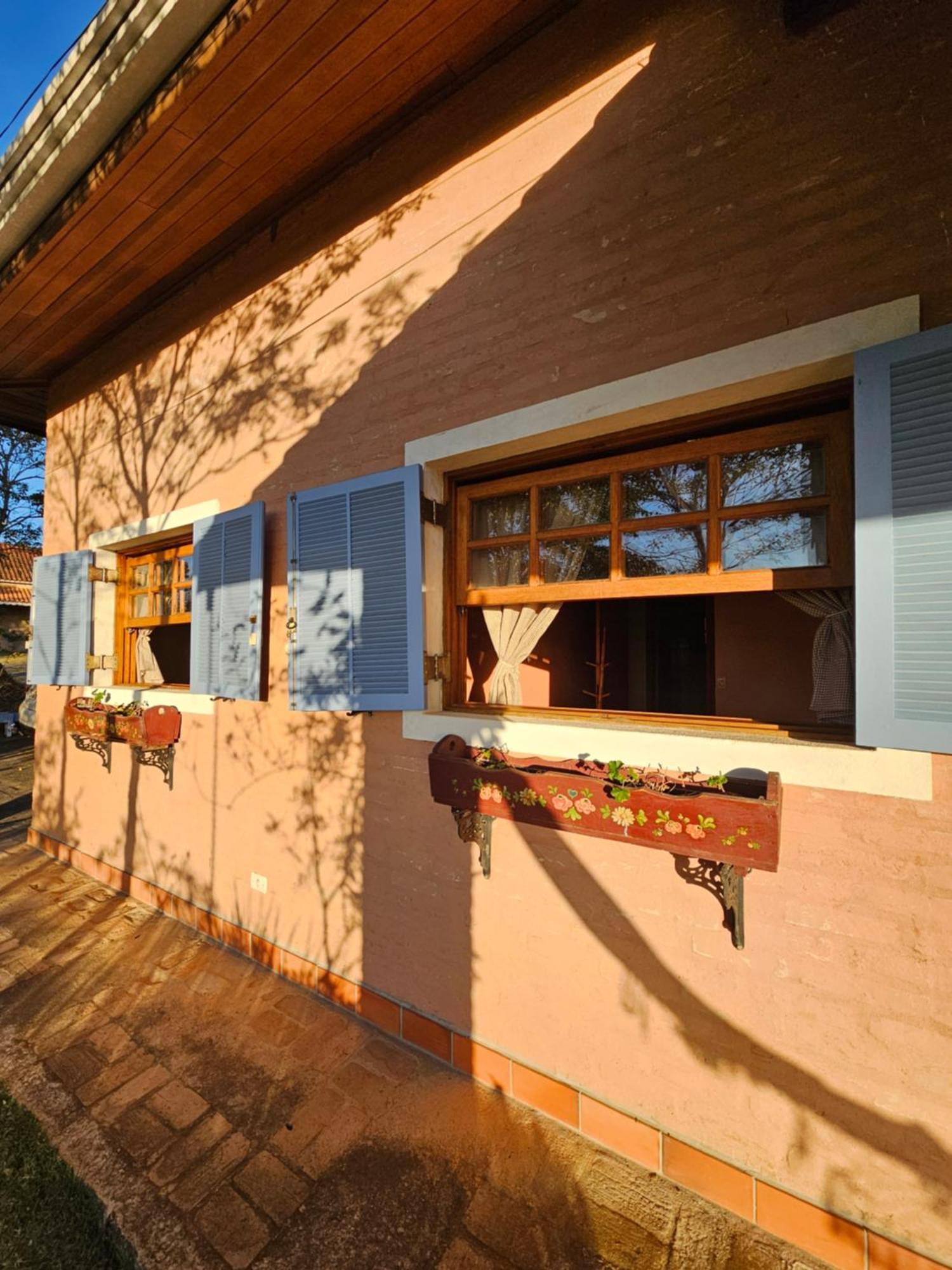 Casa De Campo Araxa Na Montanha Com Piscina Piracaia Eksteriør bilde